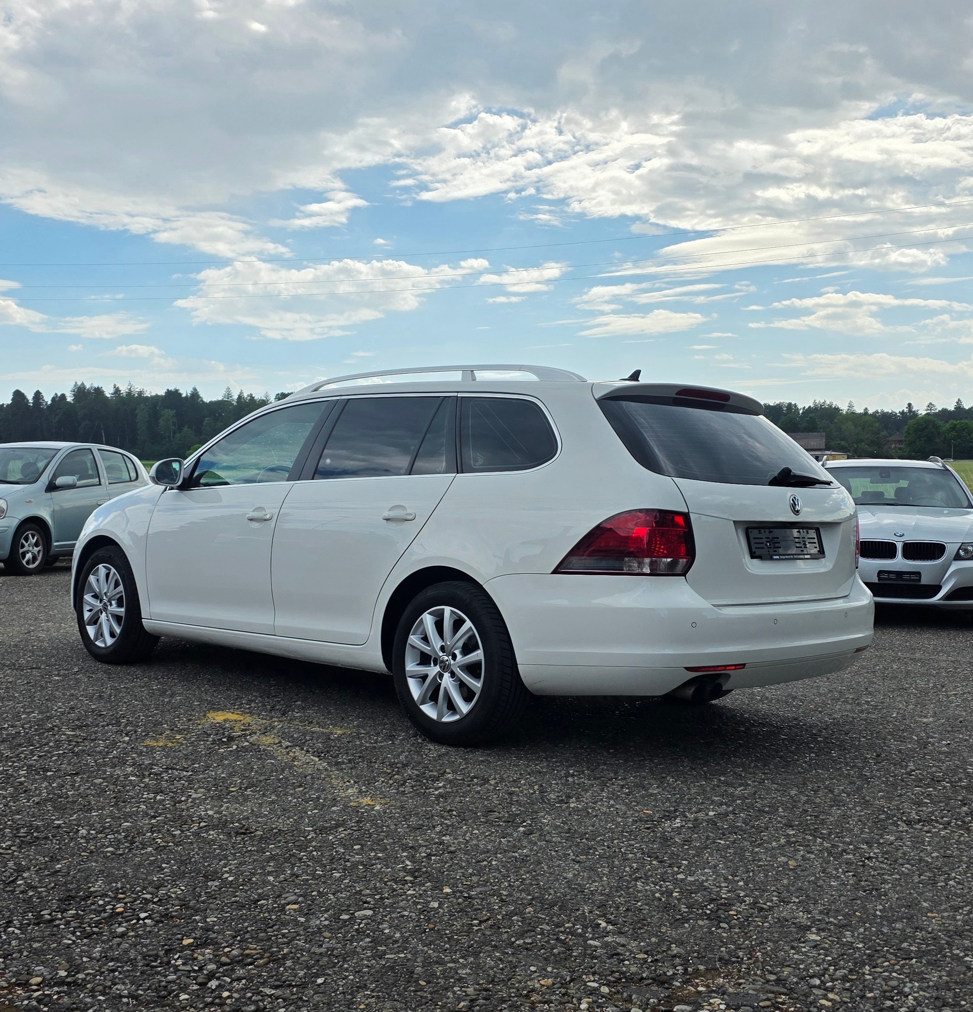 VW Golf Variant 1.4 TSI Highline DSG-image-5