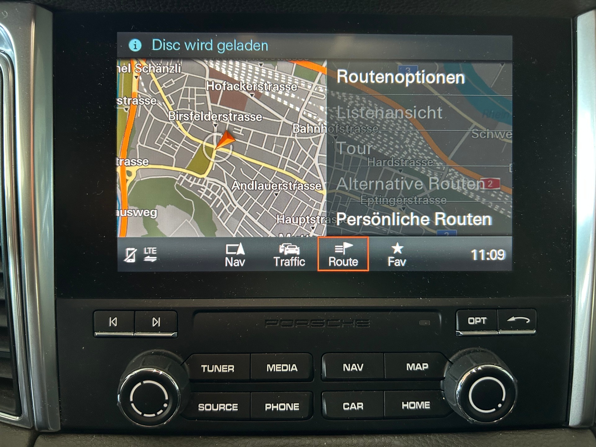 PORSCHE Macan S PDK-image-25
