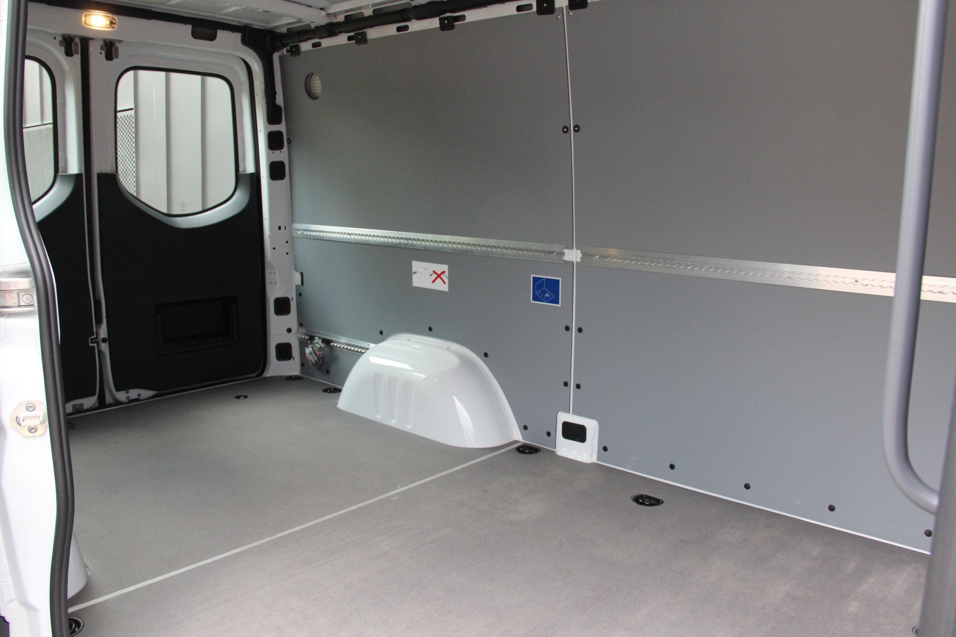 MERCEDES-BENZ Sprinter 315 CDI Standard 9G-TRONIC **ANHÄNGERKUPPLUNG** AUTOMAT *KAMERA* TEMPOMAT *SITZHEIZUNG.2x* NEUES-MODEL-image-8