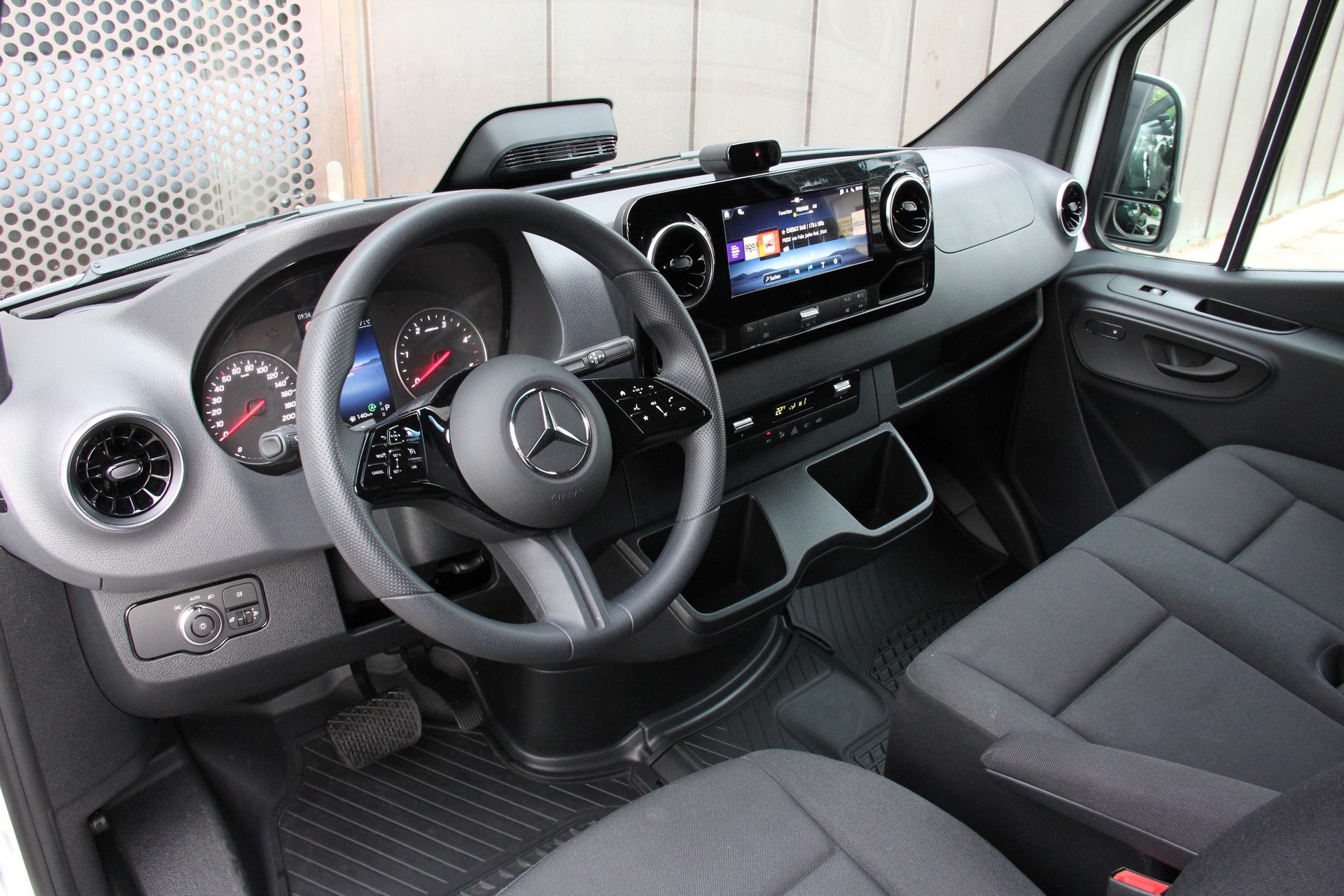 MERCEDES-BENZ Sprinter 315 CDI Standard 9G-TRONIC **ANHÄNGERKUPPLUNG** AUTOMAT *KAMERA* TEMPOMAT *SITZHEIZUNG.2x* NEUES-MODEL-image-10