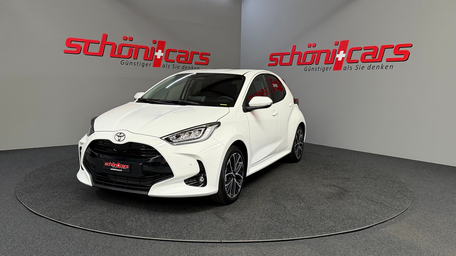 TOYOTA Yaris 1.5 Trend e-CVT-image-0