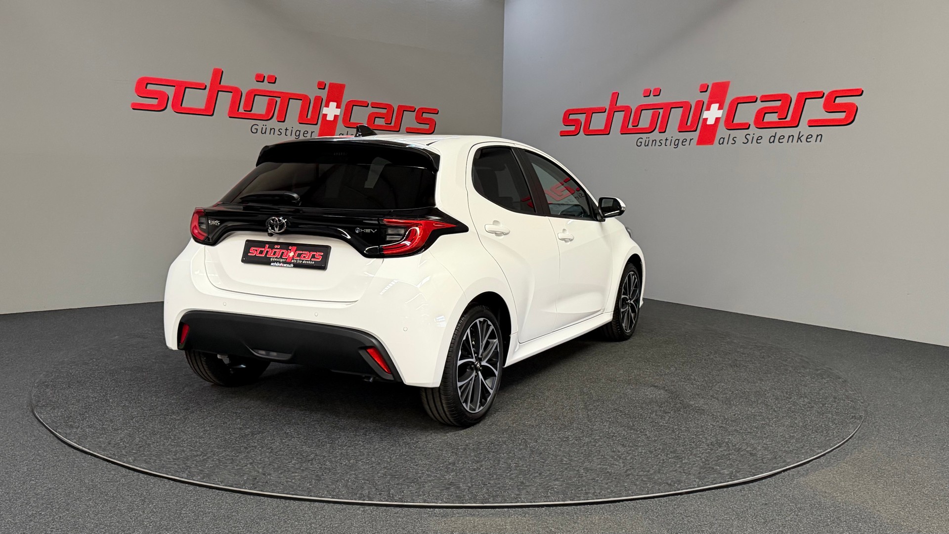 TOYOTA Yaris 1.5 Trend e-CVT-image-5