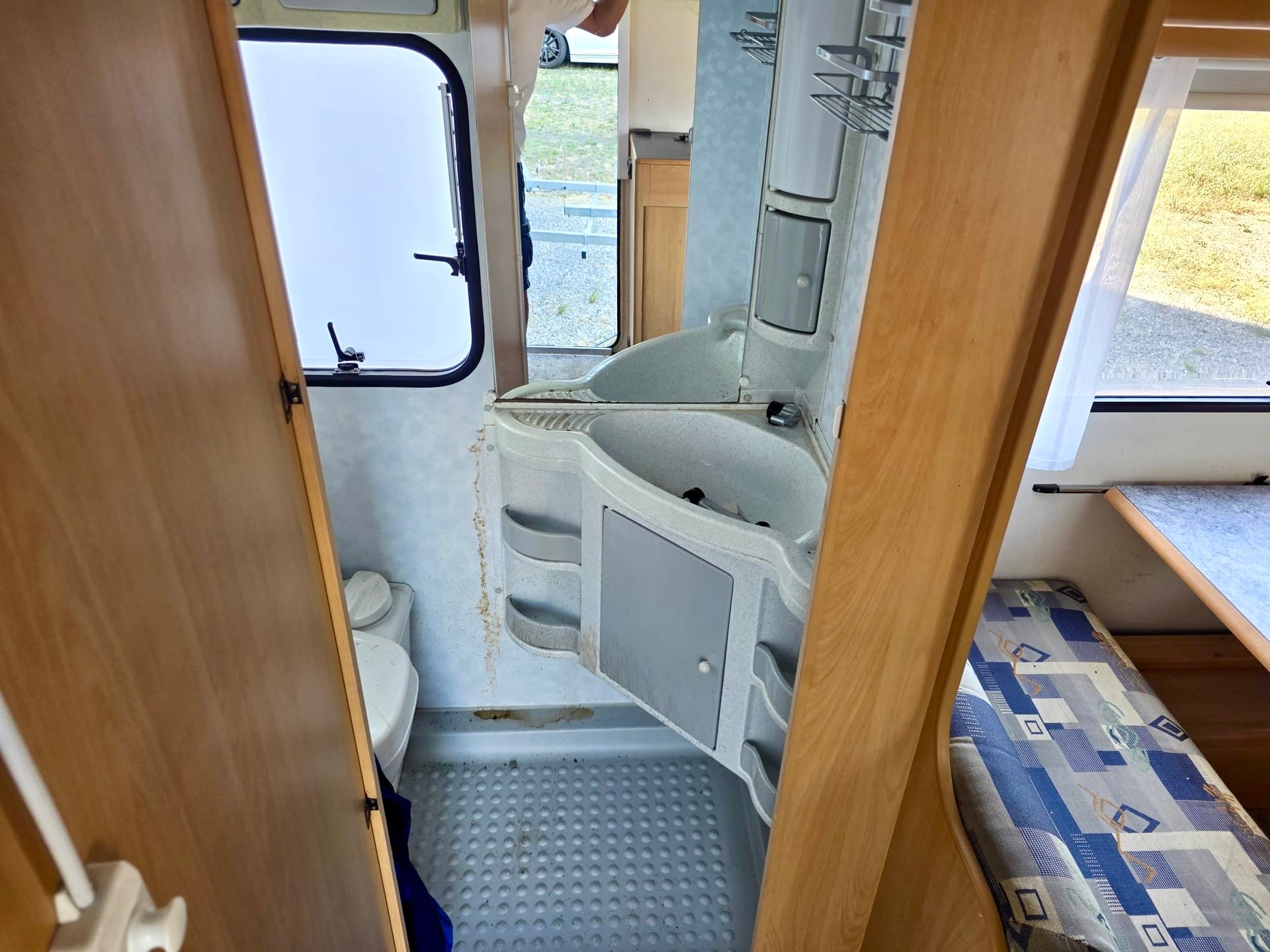 ADRIA ***ETAGENBETT, 4er Ess-Dinette & 2er Fixbett***-image-7