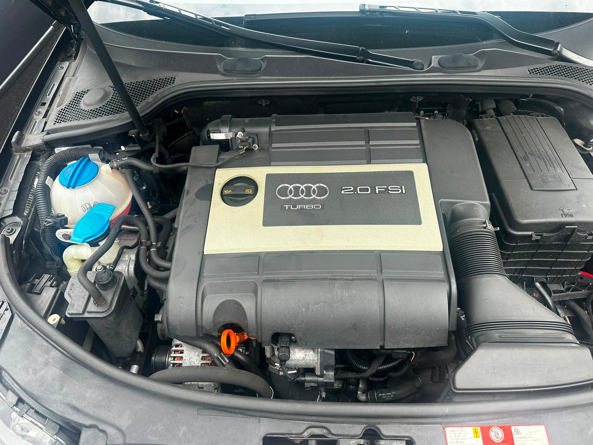 AUDI A3 Sportback 2.0 Turbo FSI Ambition quattro-image-7