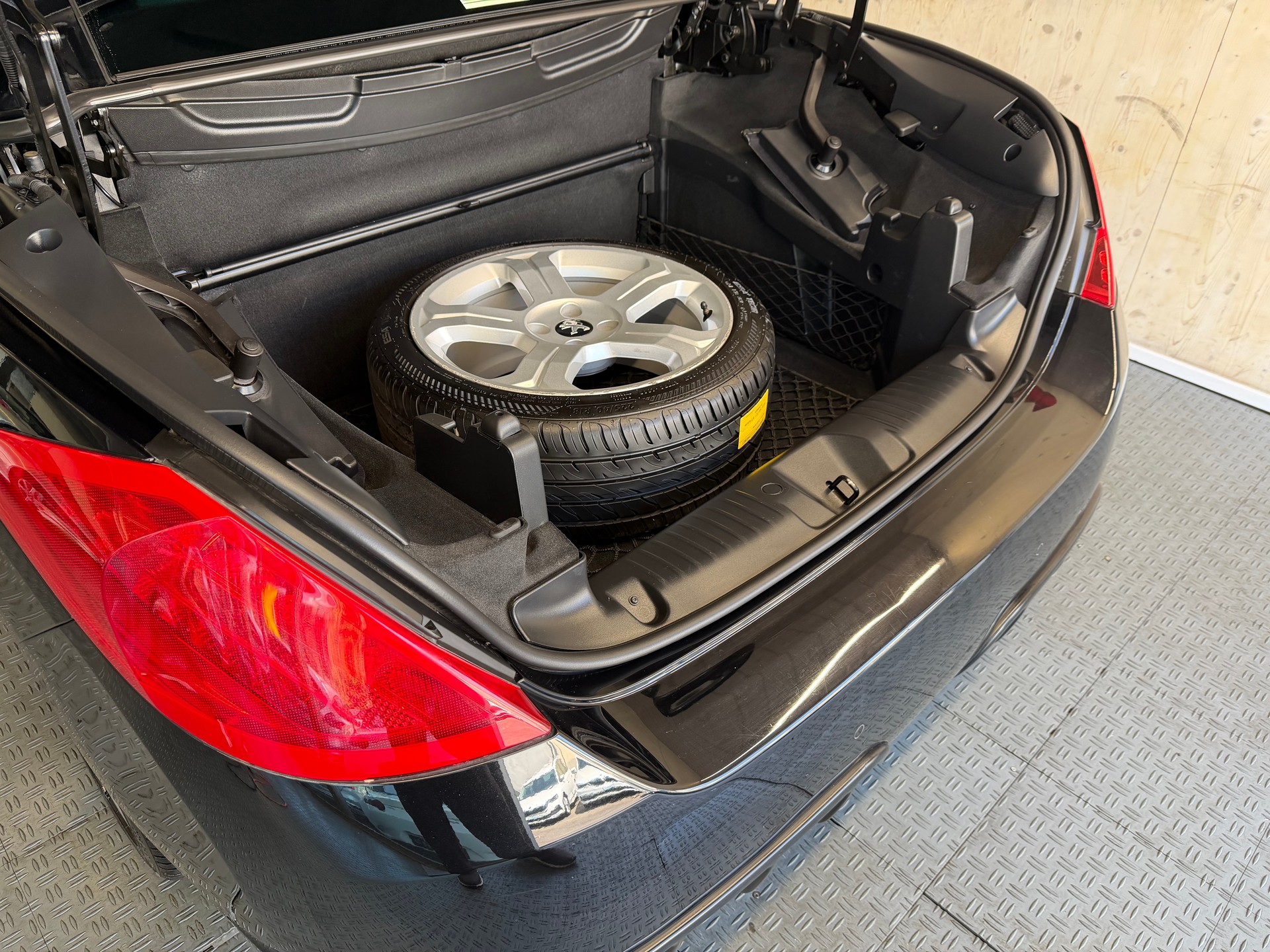 PEUGEOT 308 CC 1.6 16V Turbo Sport Pack-image-14