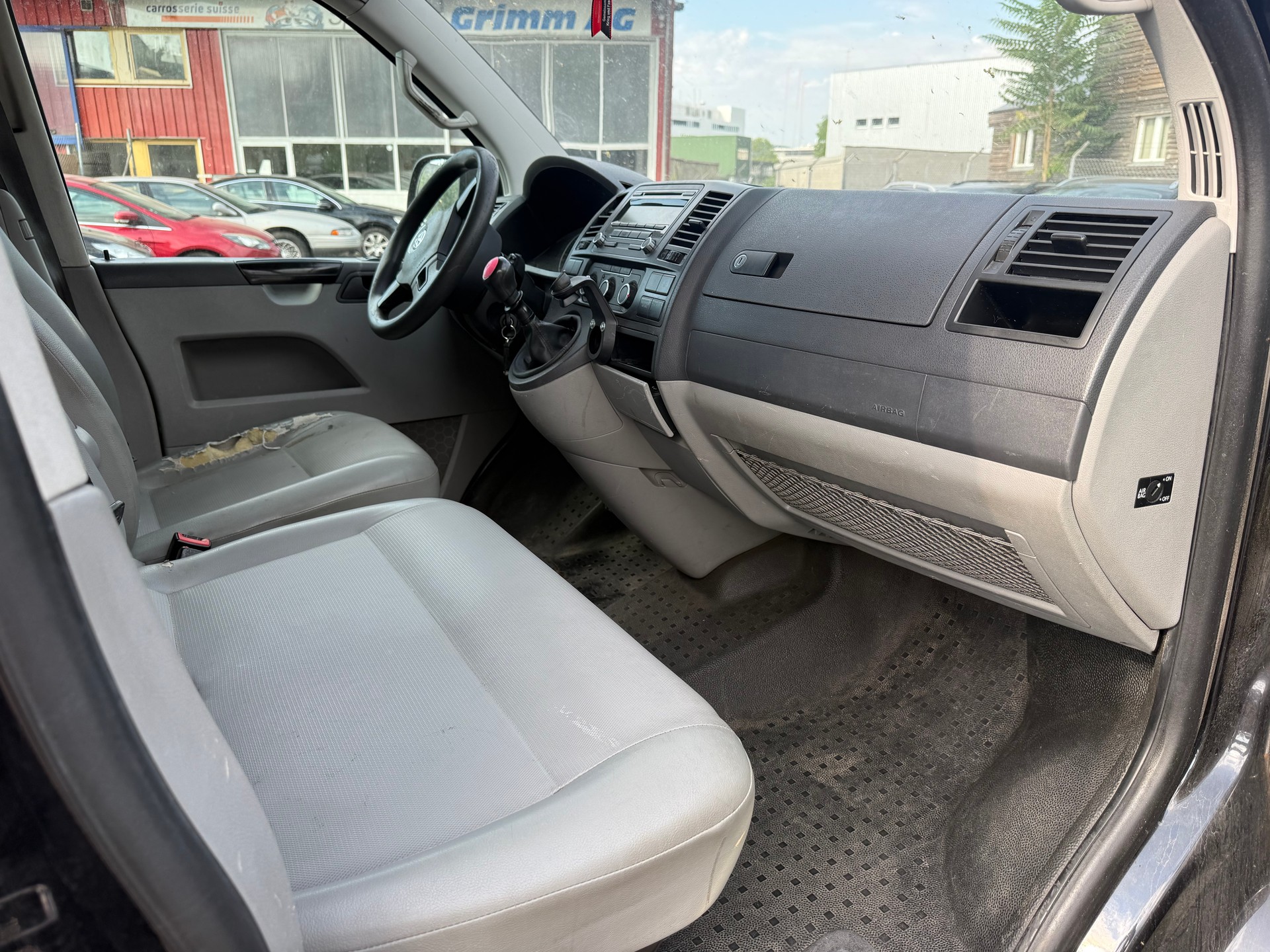 VW T5 2.0 TDI 4Motion L2-image-6