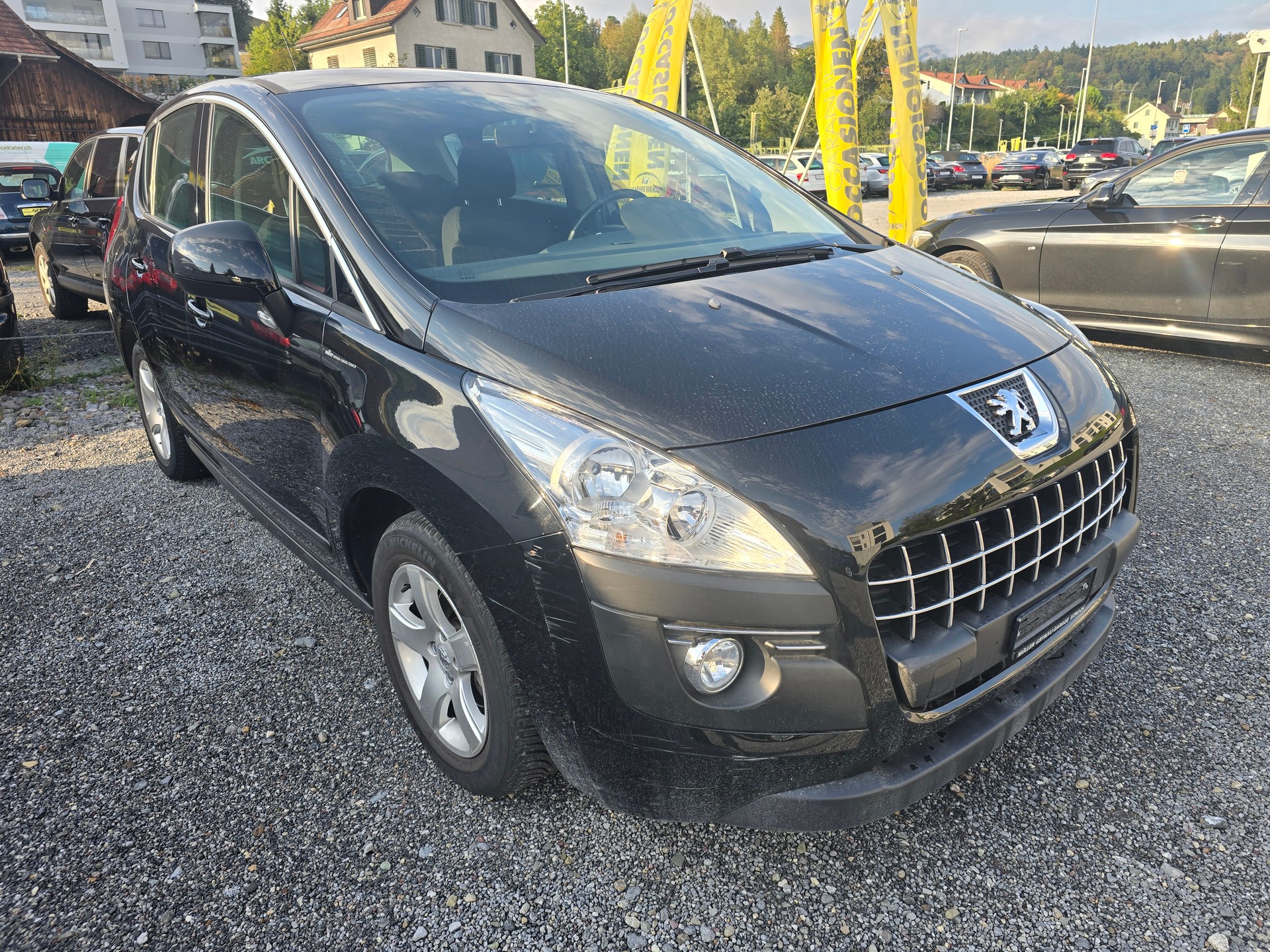 PEUGEOT 3008 1.6 HDI Sport EGS6-image-1