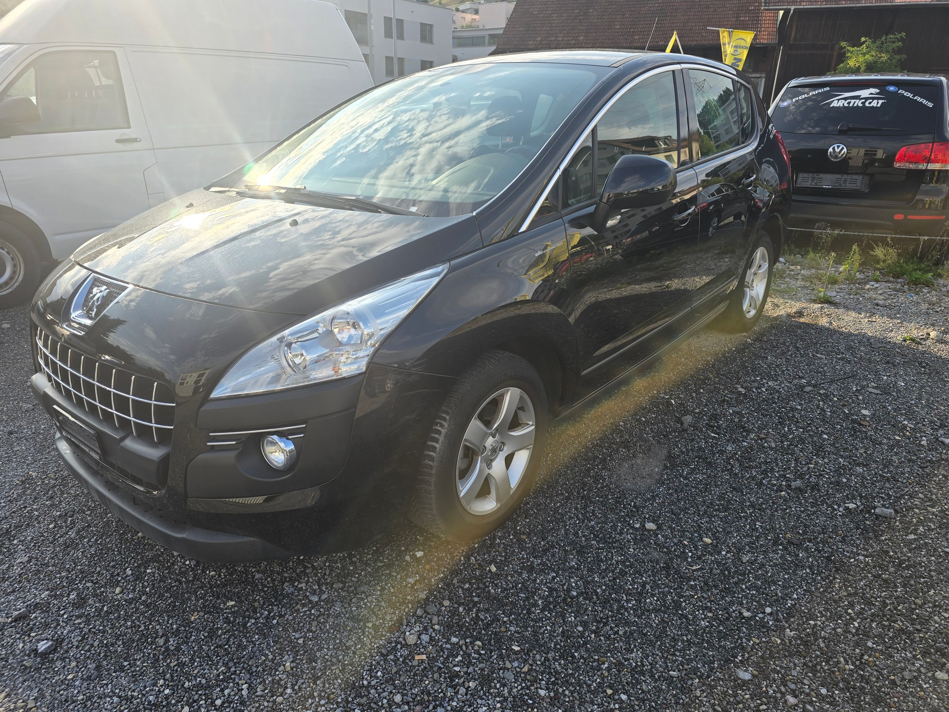 PEUGEOT 3008 1.6 HDI Sport EGS6-image-2