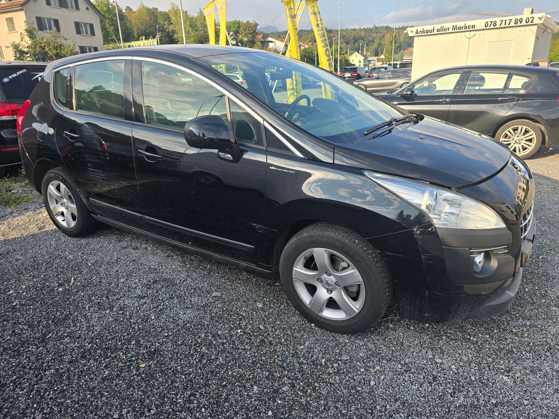 PEUGEOT 3008 1.6 HDI Sport EGS6-image-3