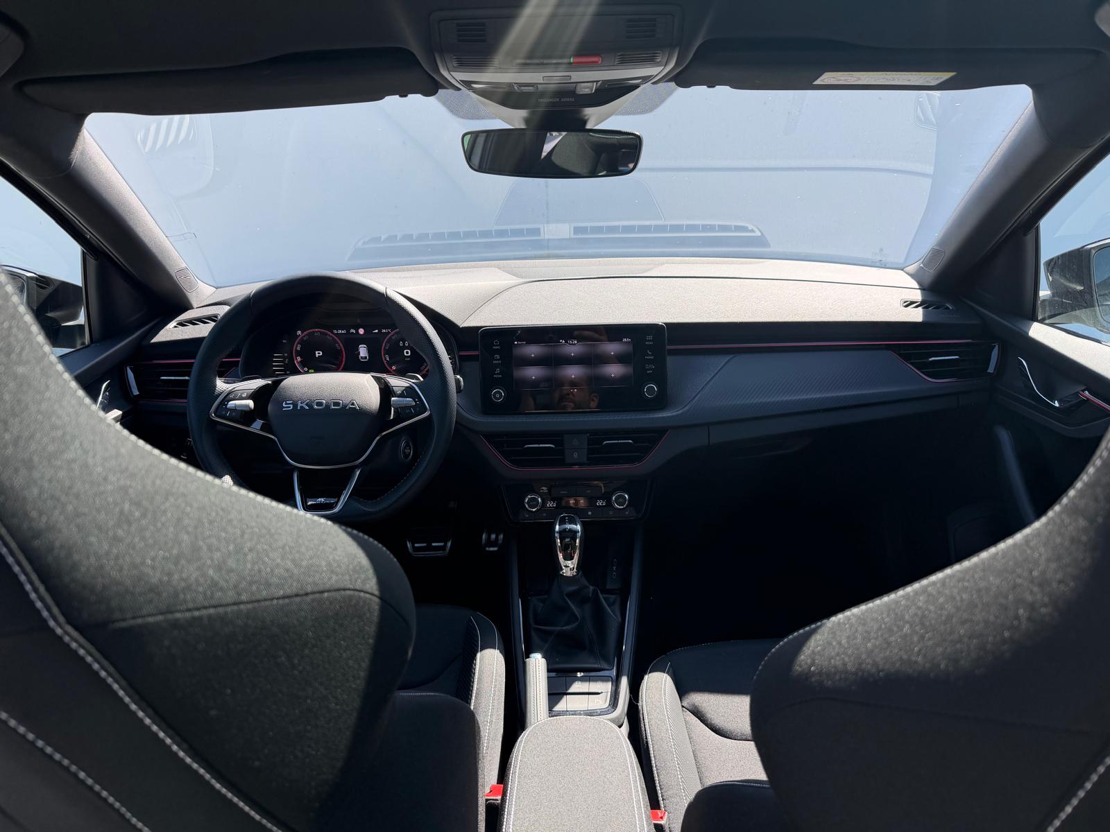 SKODA Scala 1.5 TSI Monte Carlo DSG-image-9