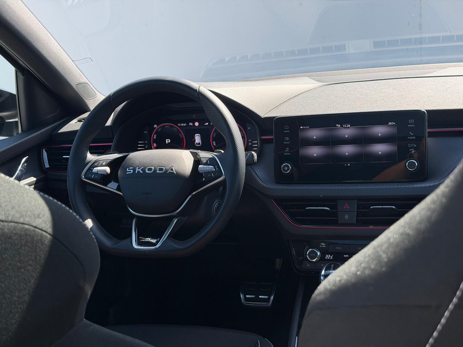 SKODA Scala 1.5 TSI Monte Carlo DSG-image-10