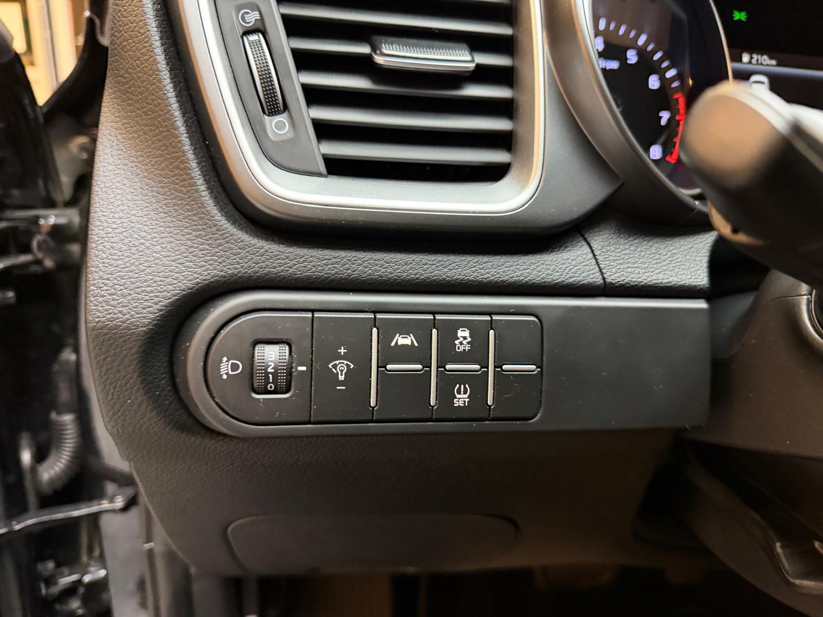 KIA Ceed 1.5 T-GDi GT-Line DCT-image-18
