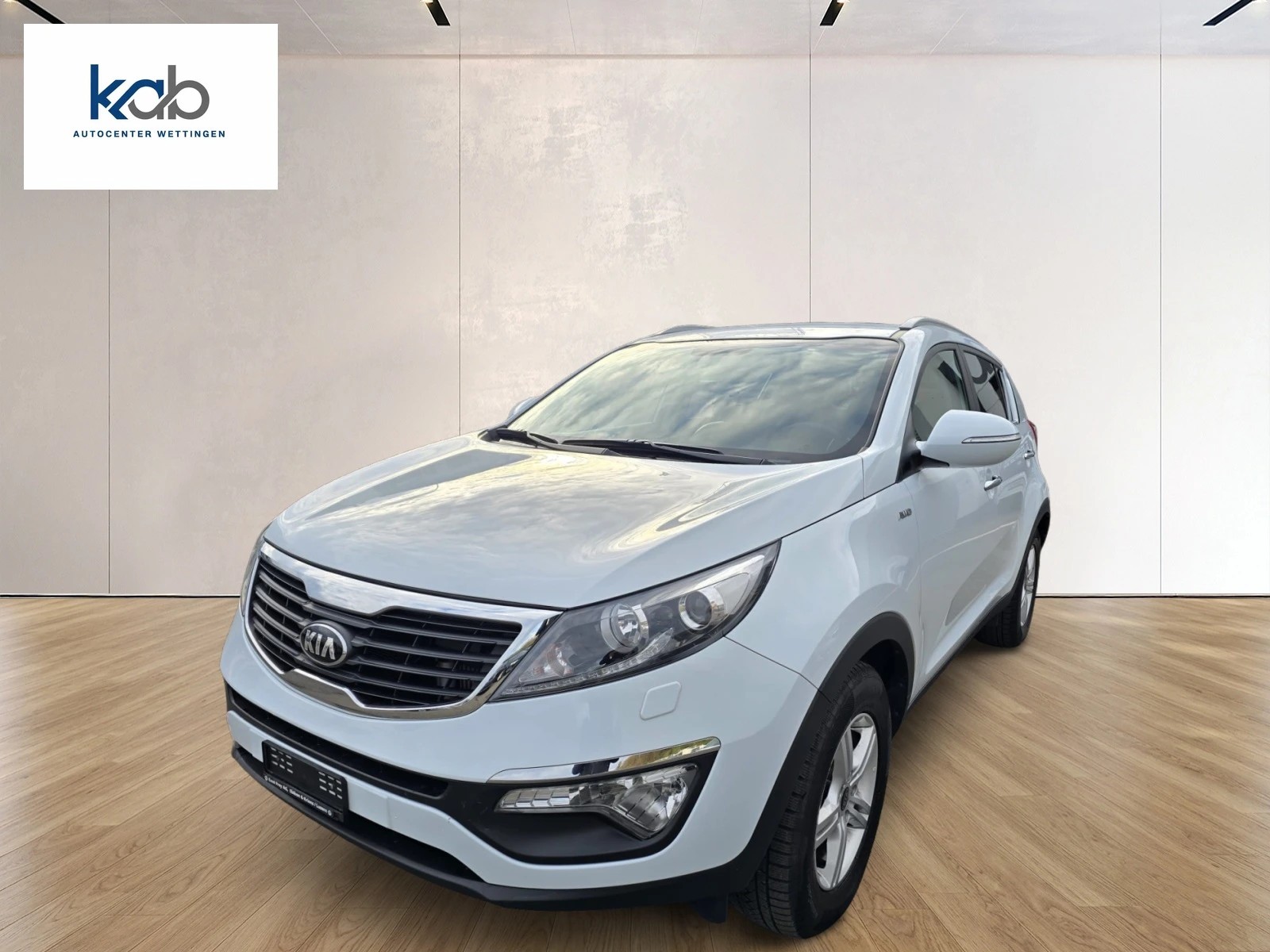 KIA Sportage 2.0 CRDi Trend 4WD Automatic-image-0