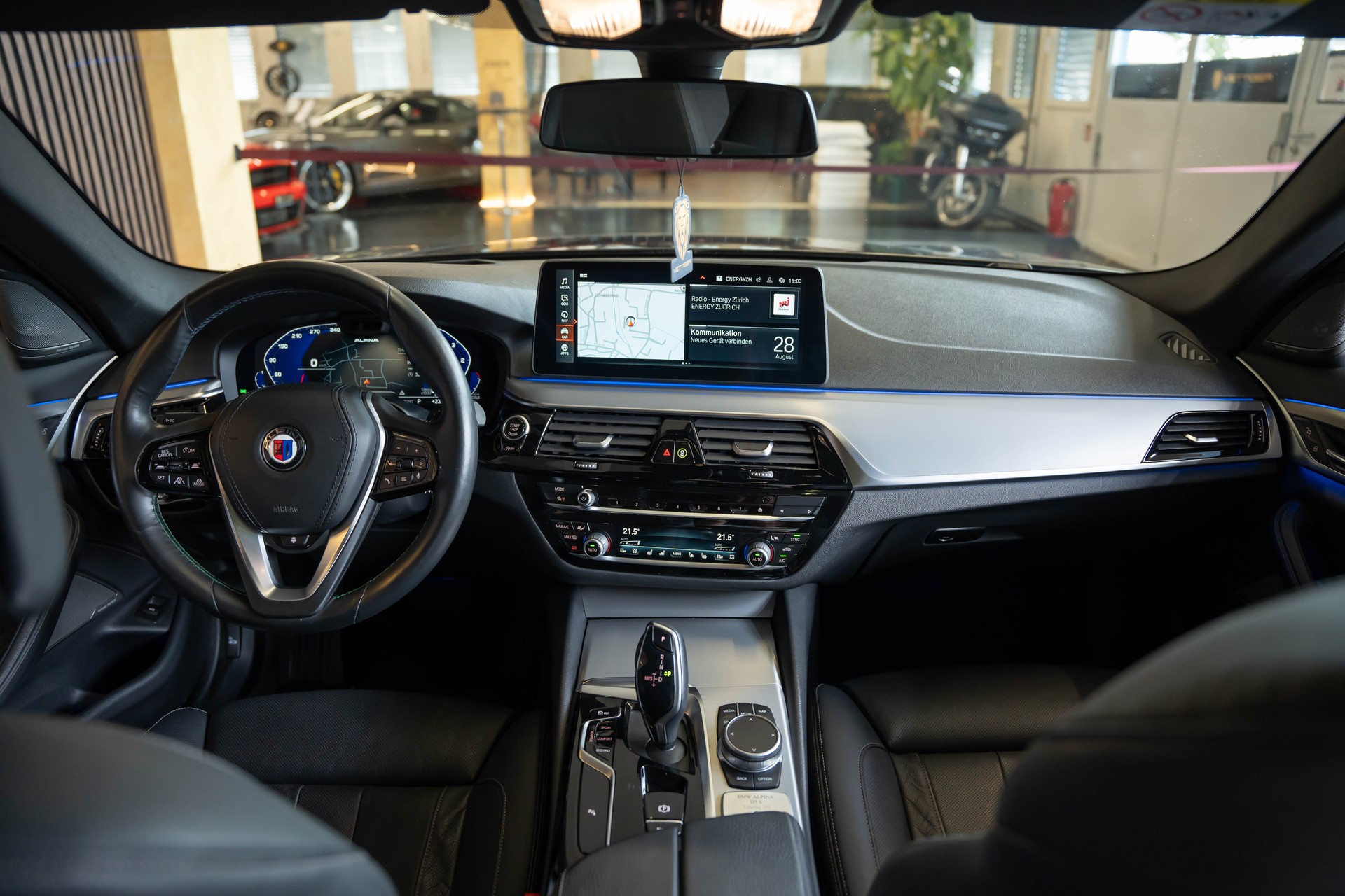 BMW-ALPINA D5 S Touring xDrive Switch-Tronic-image-13