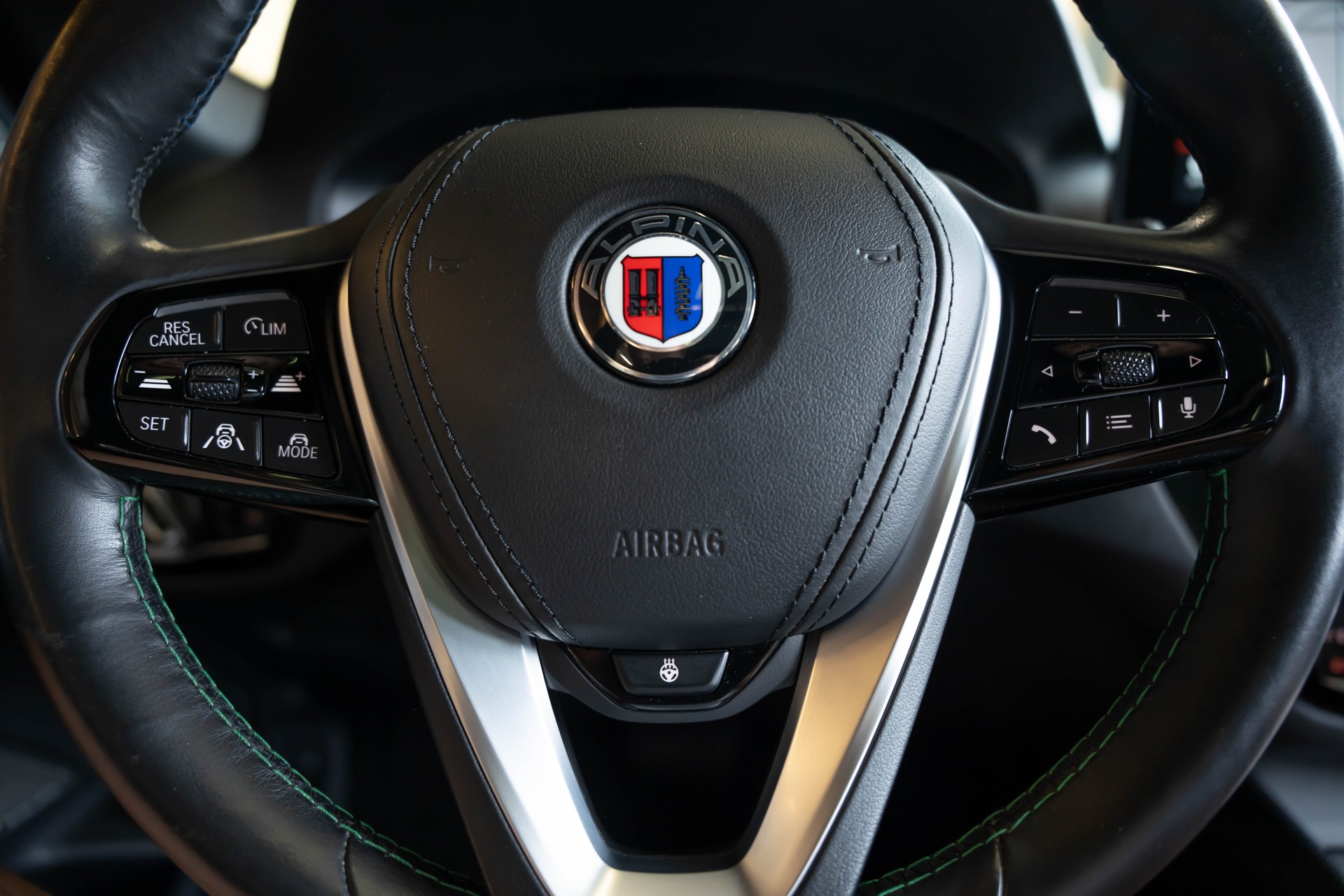BMW-ALPINA D5 S Touring xDrive Switch-Tronic-image-37