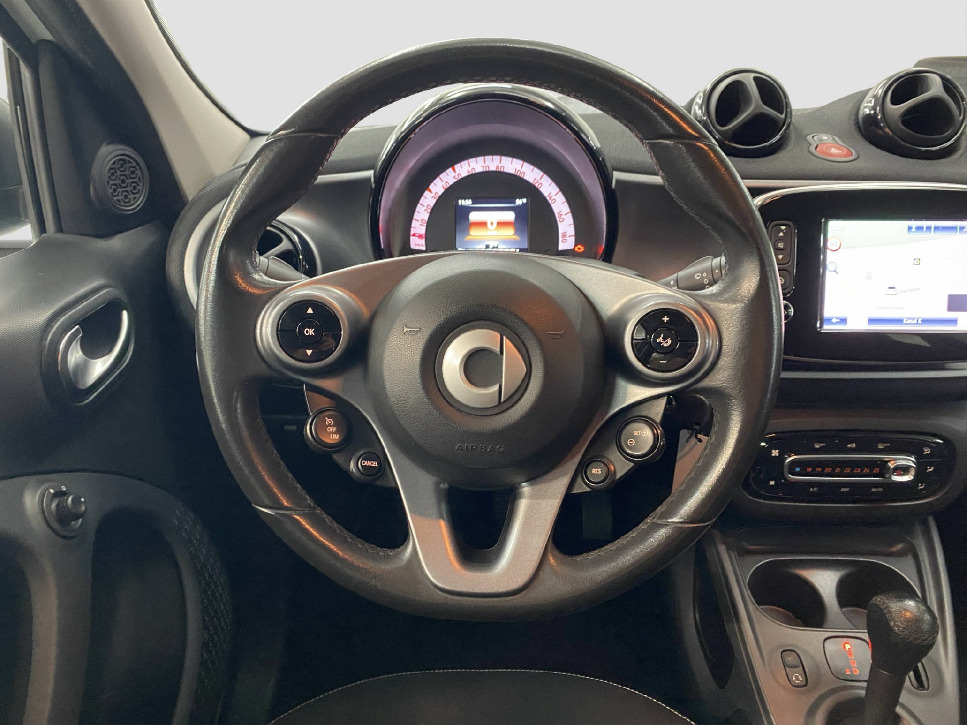 SMART Forfour 0.9 Passion twinamic-image-8