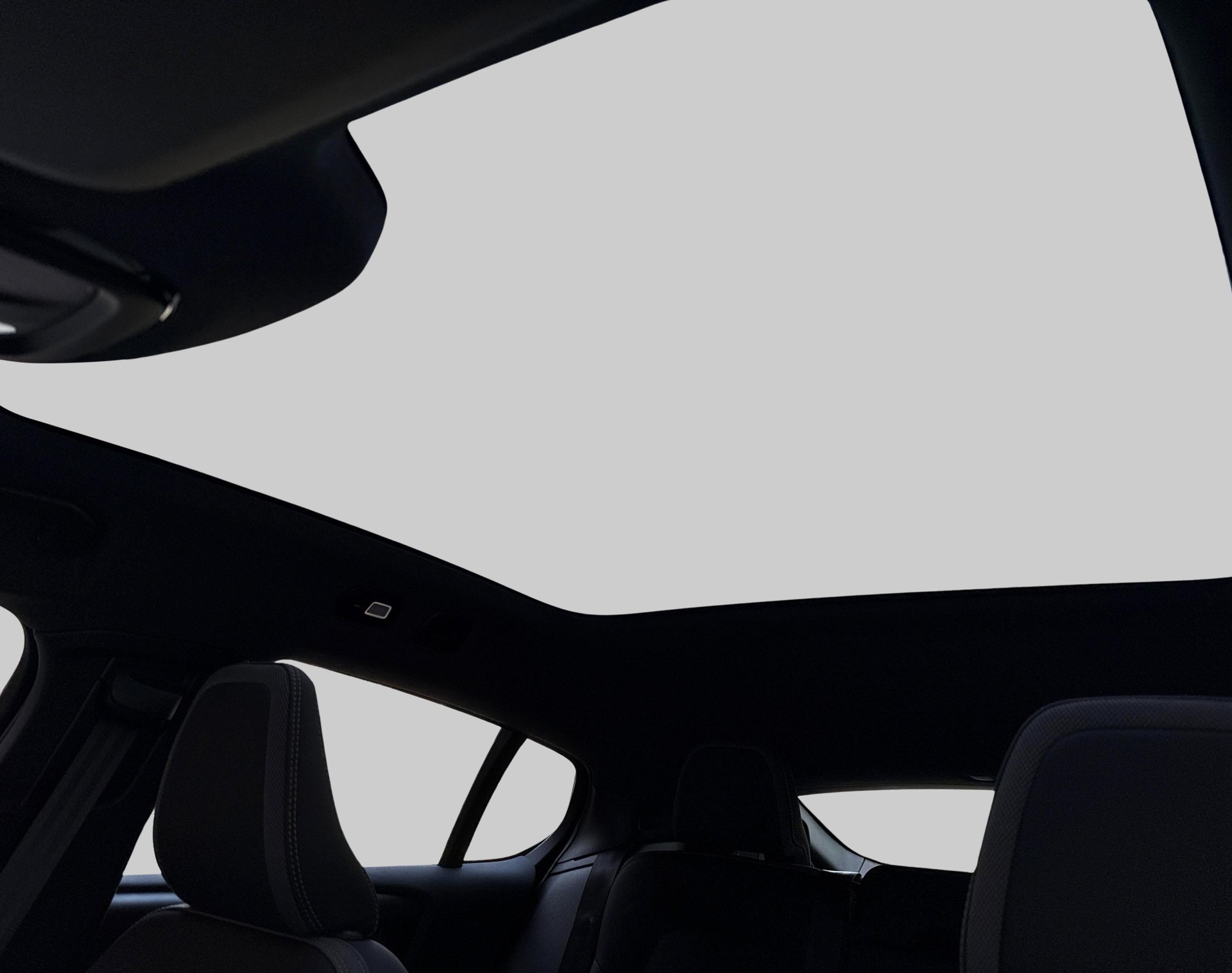 VOLVO C40 Rech P8 Twin Ultimate-image-17