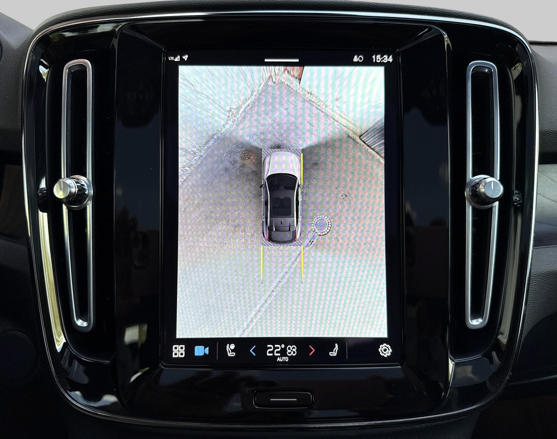 VOLVO C40 Rech P8 Twin Ultimate-image-18