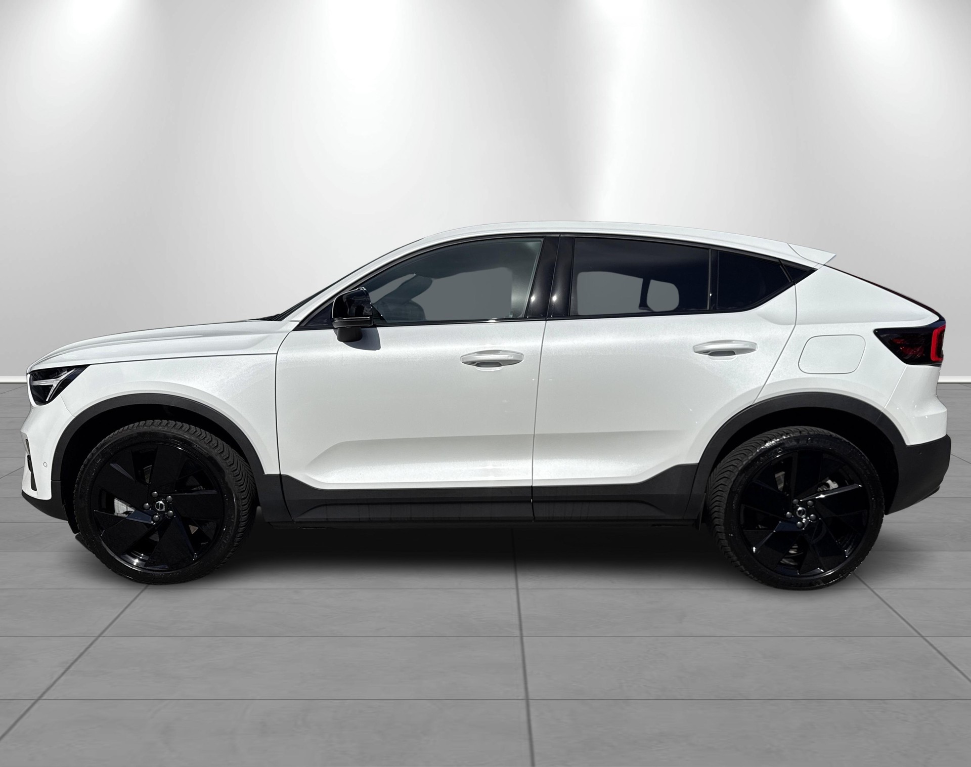 VOLVO C40 Rech P8 Twin Ultimate-image-2