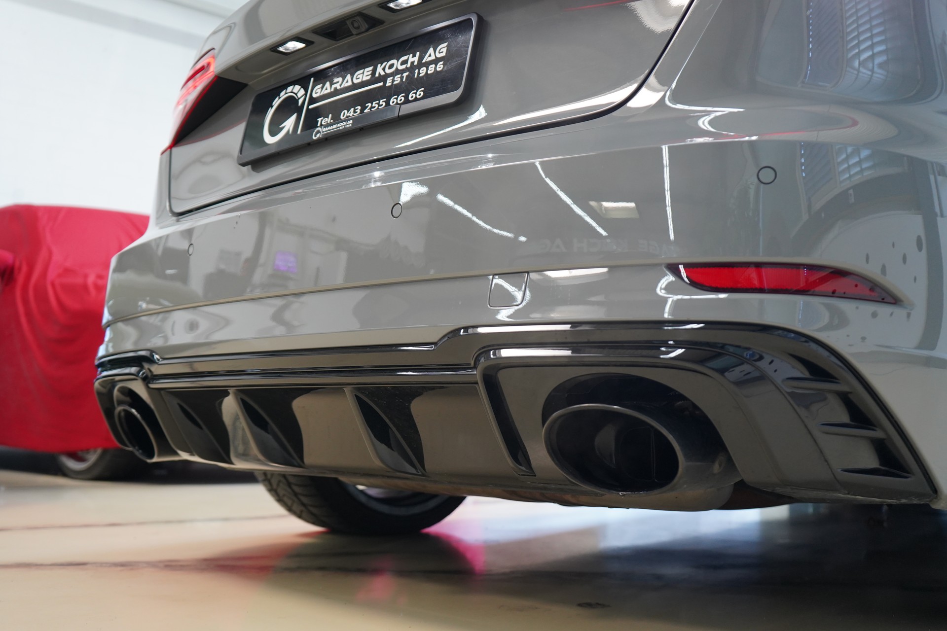 AUDI RS3 Sportback 2.5 TSI quattro S-tronic-image-10