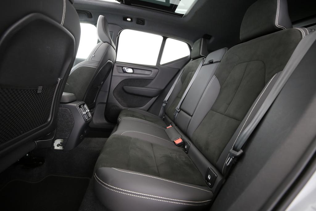 VOLVO XC40 P6 Pro-image-7