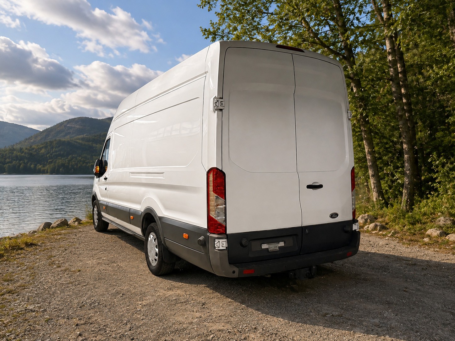 FORD Transit 350 L4 Trend 2.0 TDCi 130 RWD-image-1