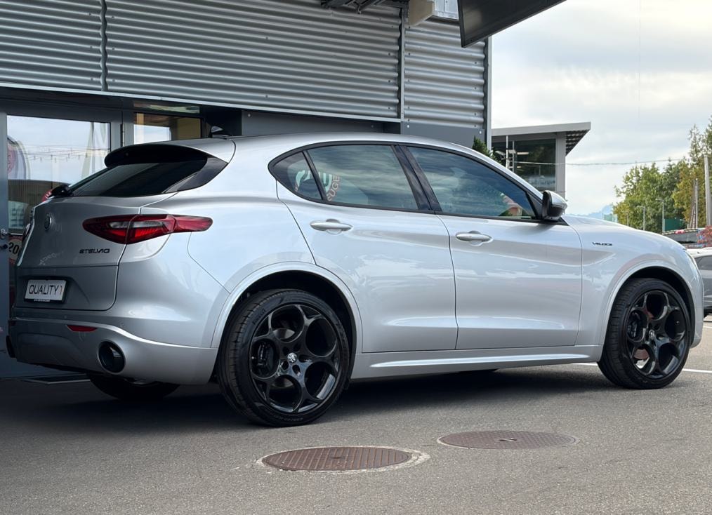 ALFA ROMEO Stelvio 2.0 Veloce Q4-image-2