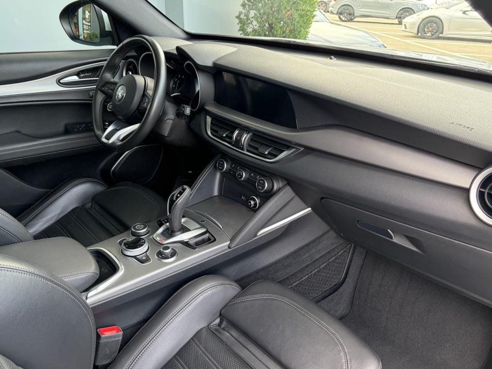 ALFA ROMEO Stelvio 2.0 Veloce Q4-image-9