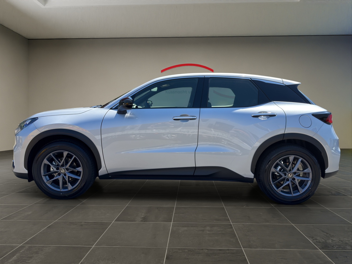 LEXUS LBX 1.5 Hybrid Impression-image-1