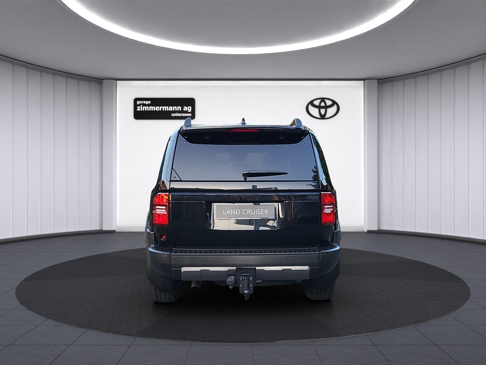 TOYOTA Land Cruiser 2.8 D Invincible 4X4-image-7