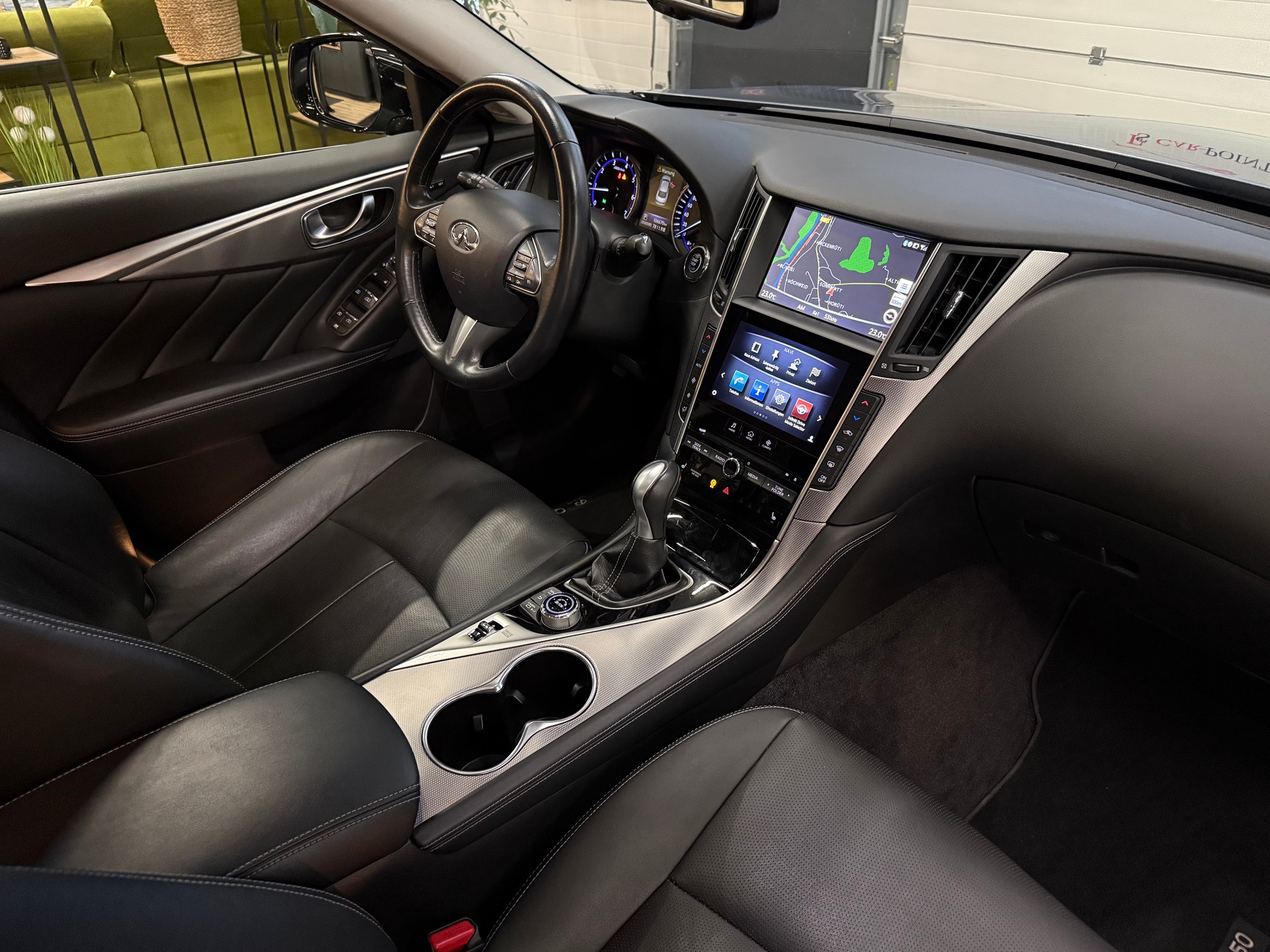INFINITI Q50 2.2d Sport Tech Automatic-image-11