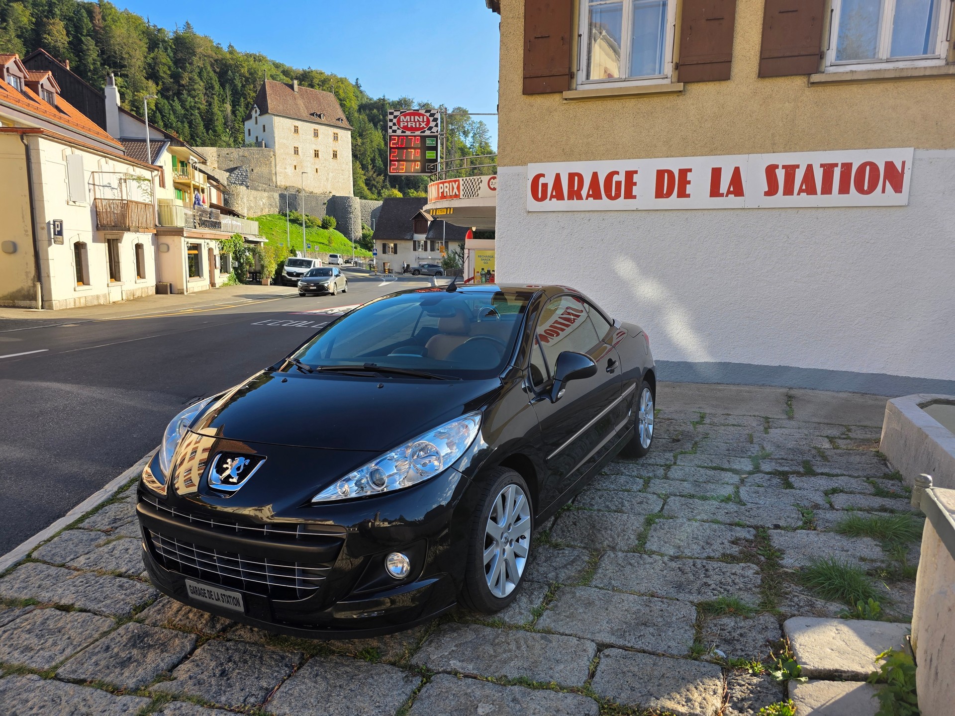 PEUGEOT 207 CC 1.6 16V Roland Garros Automatic-image-0