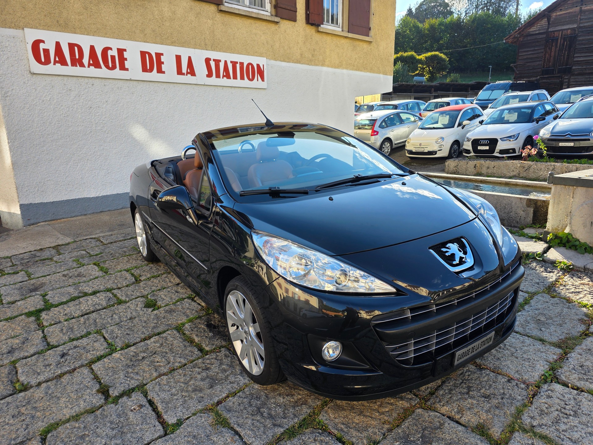 PEUGEOT 207 CC 1.6 16V Roland Garros Automatic-image-4