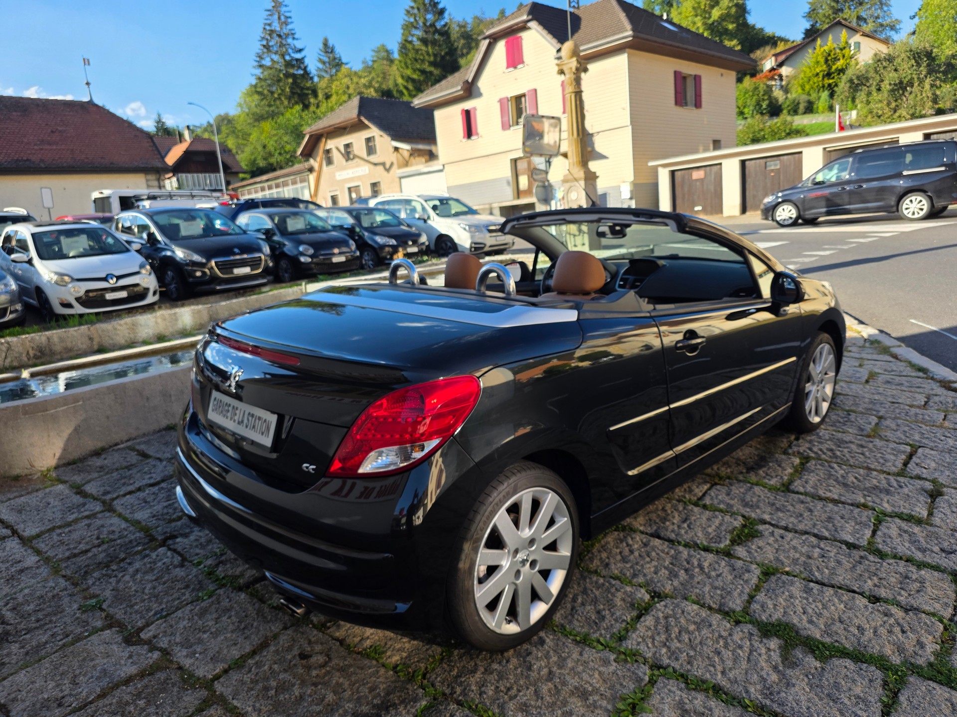 PEUGEOT 207 CC 1.6 16V Roland Garros Automatic-image-5