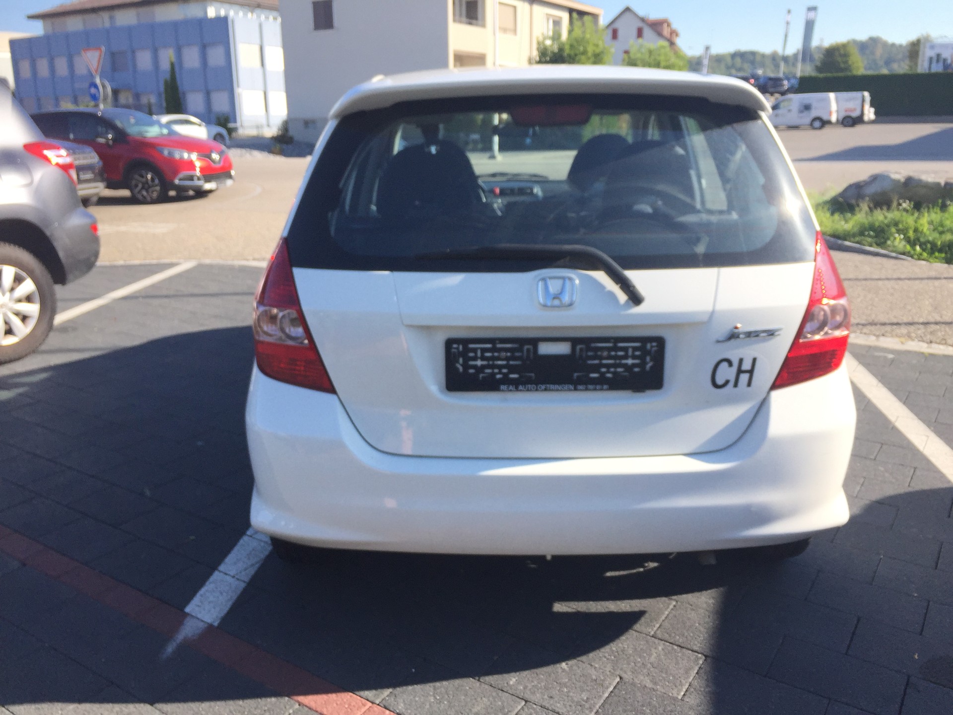 HONDA Jazz 1.4i LS Formula 1 CVT-image-3