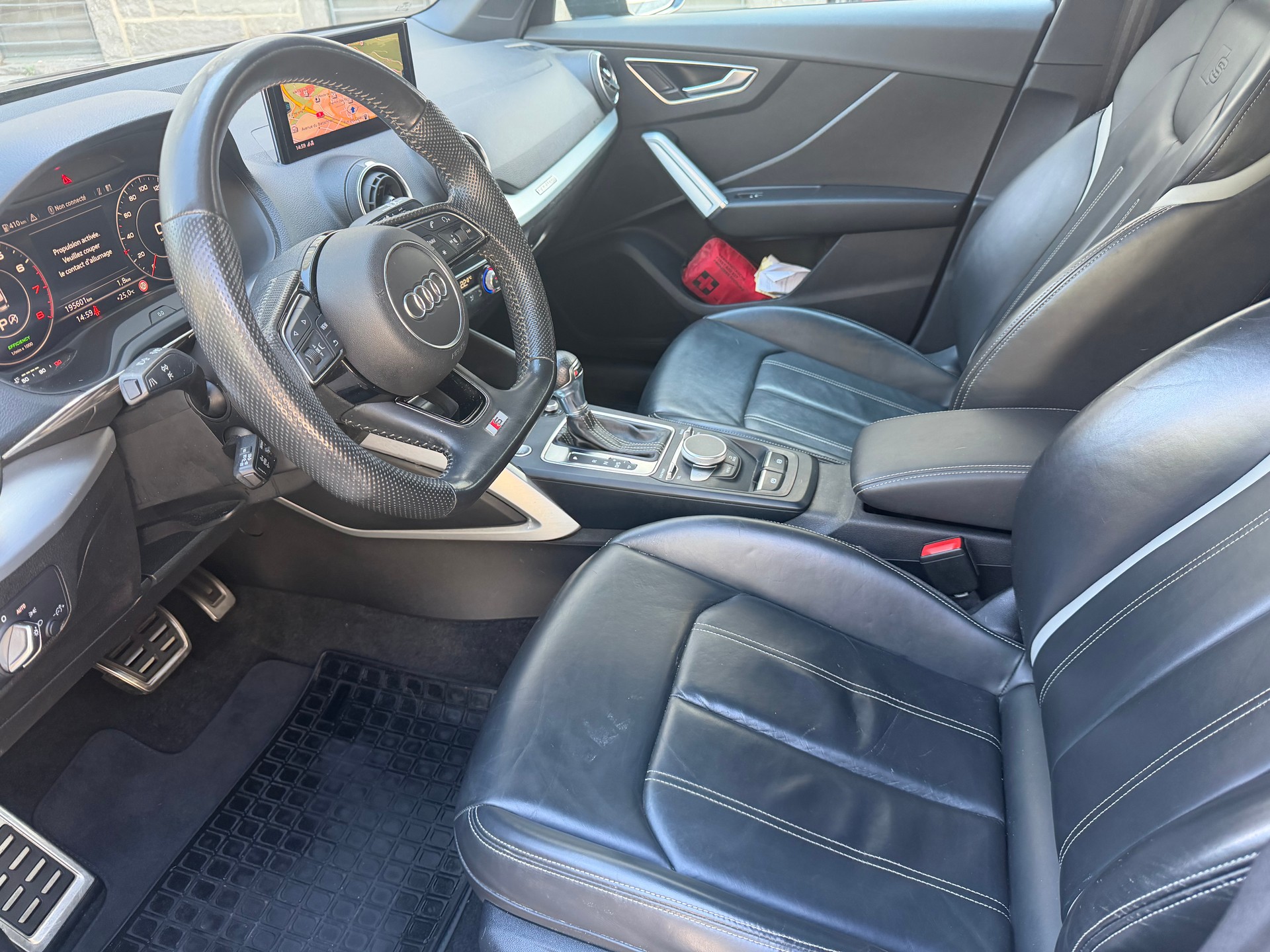 AUDI Q2 2.0 TFSI sport quattro S-tronic-image-16