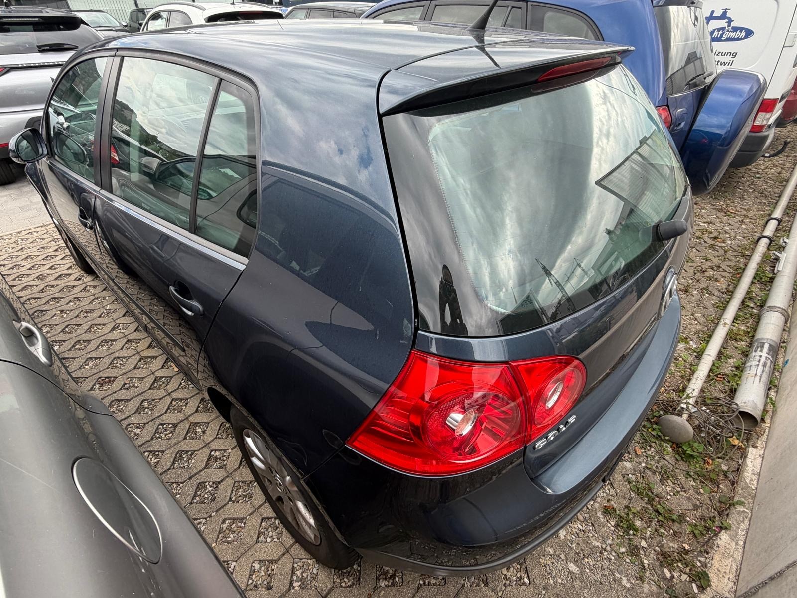 VW Golf 2.0 FSI Comfortline-image-26