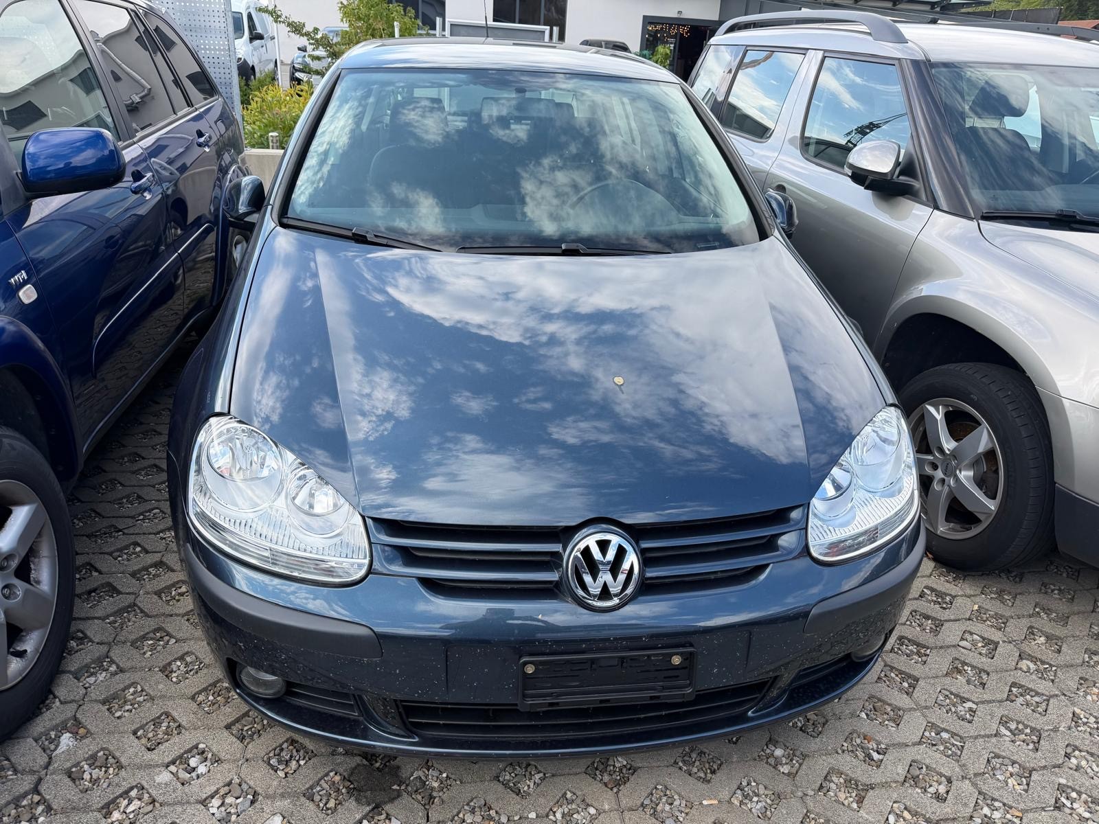 VW Golf 2.0 FSI Comfortline-image-13
