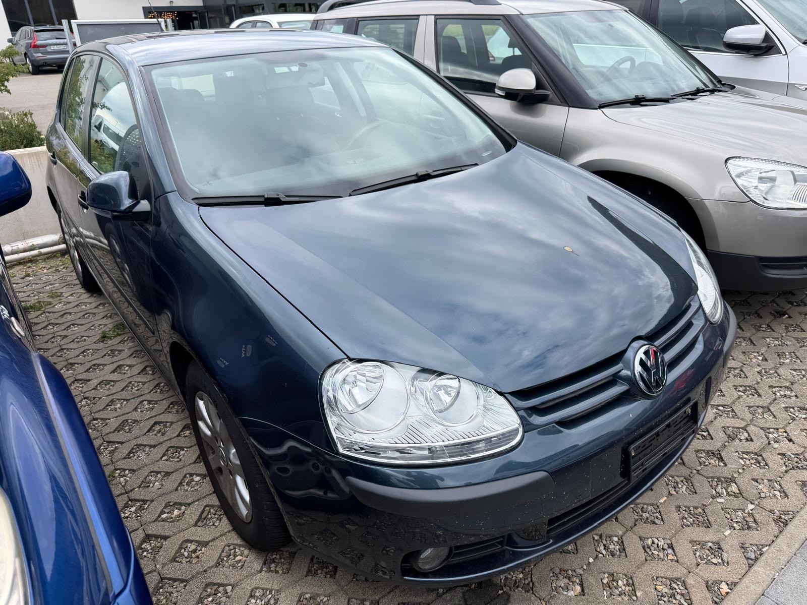 VW Golf 2.0 FSI Comfortline-image-4