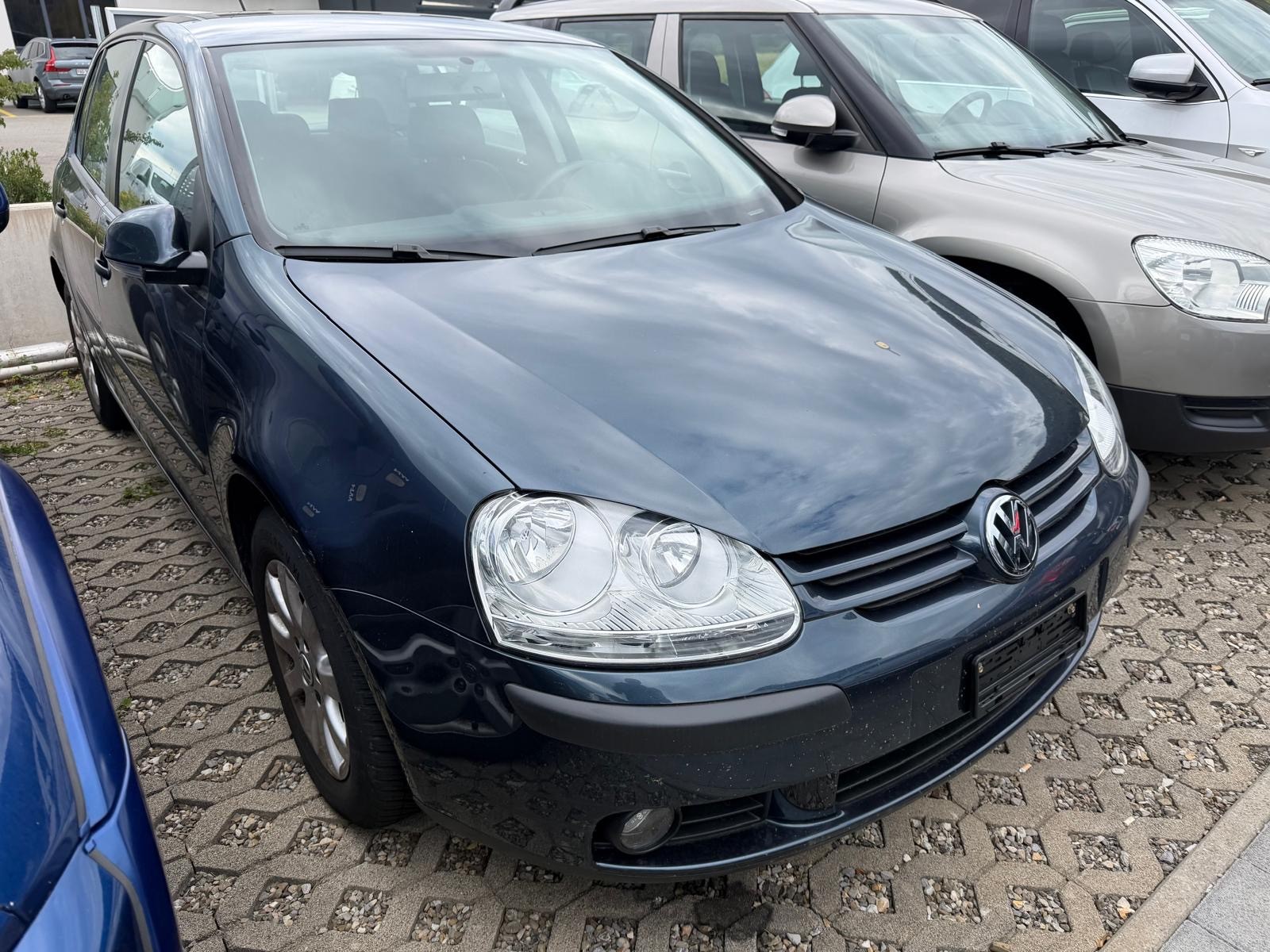 VW Golf 2.0 FSI Comfortline-image-6