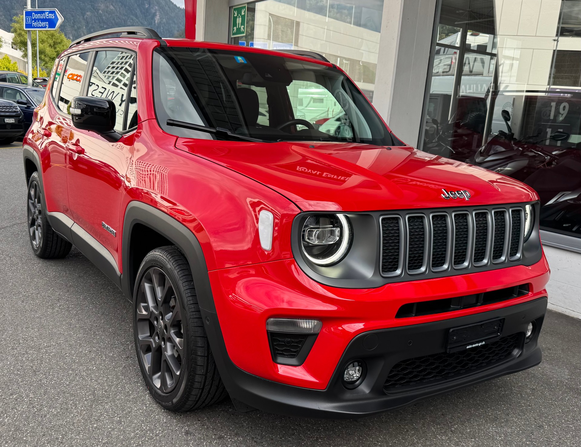 JEEP Renegade 1.5 MHEV Swiss Limited Plus-image-0