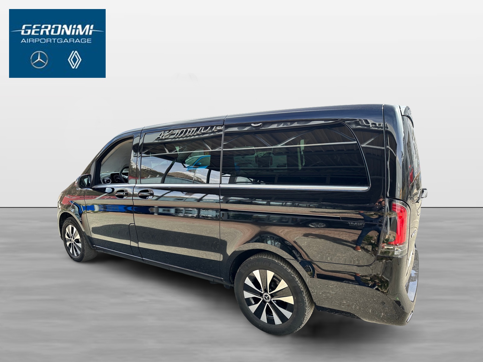 MERCEDES-BENZ V 250 d Avantgarde lang 4Matic-image-5