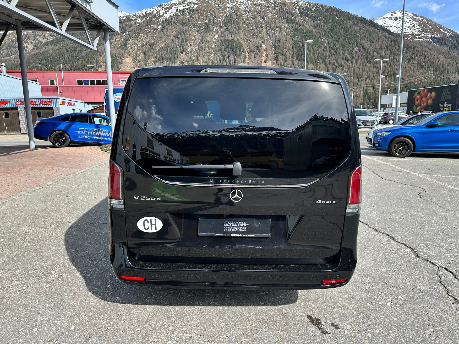 MERCEDES-BENZ V 250 d Avantgarde lang 4Matic-image-7
