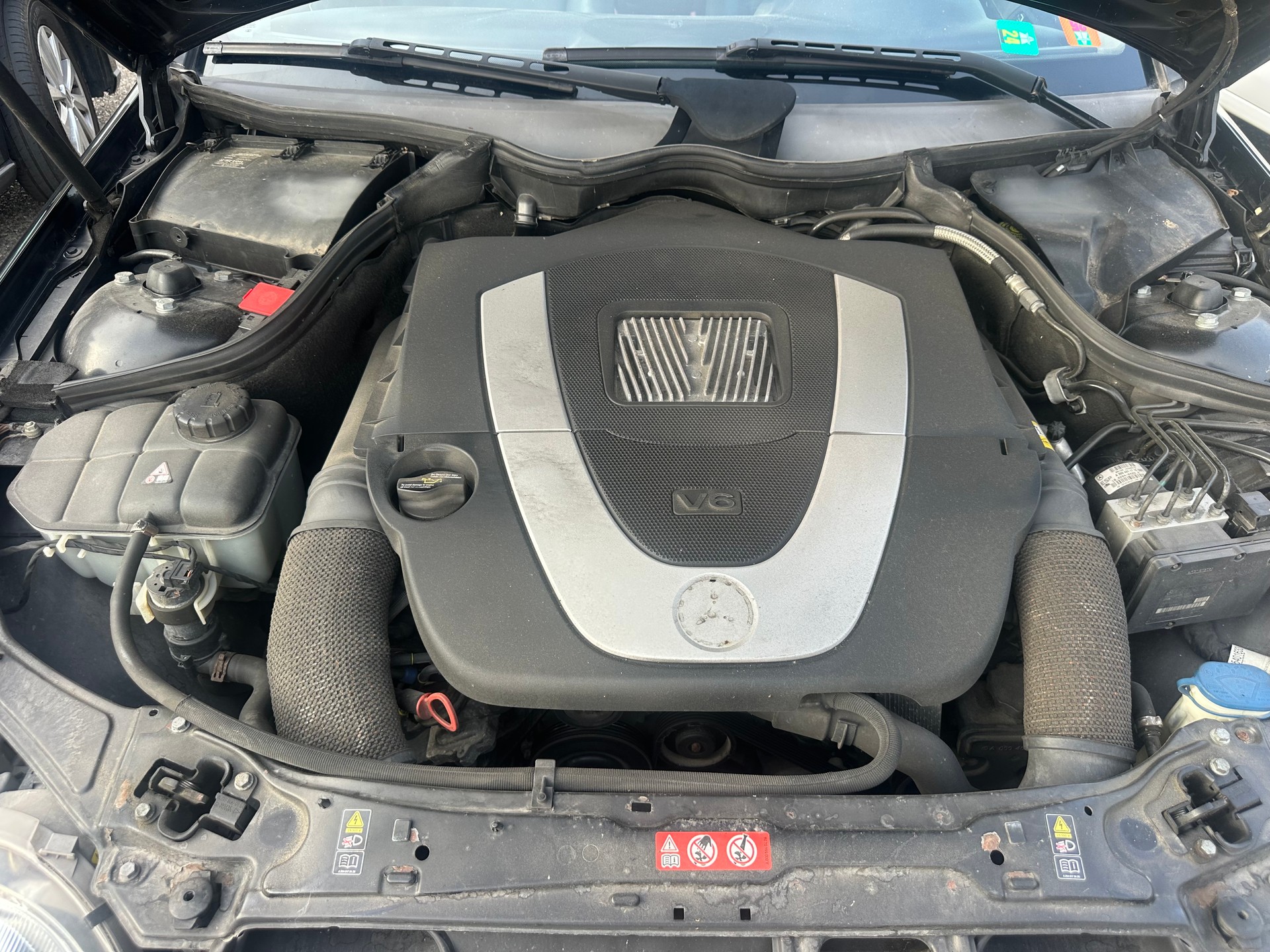 MERCEDES-BENZ C 280 Avantgarde Sport Edition 4Matic Automatic-image-3