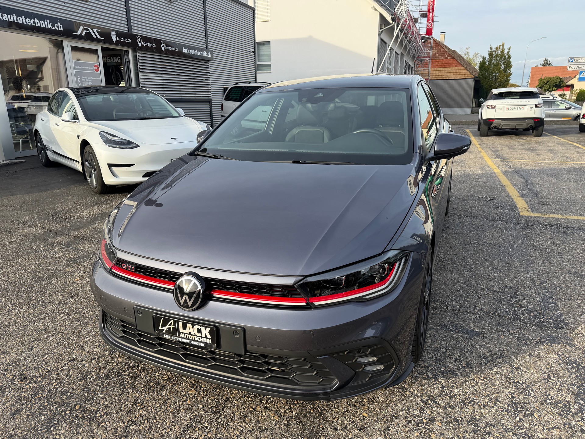 VW Polo 2.0 TSI GTI DSG-image-2