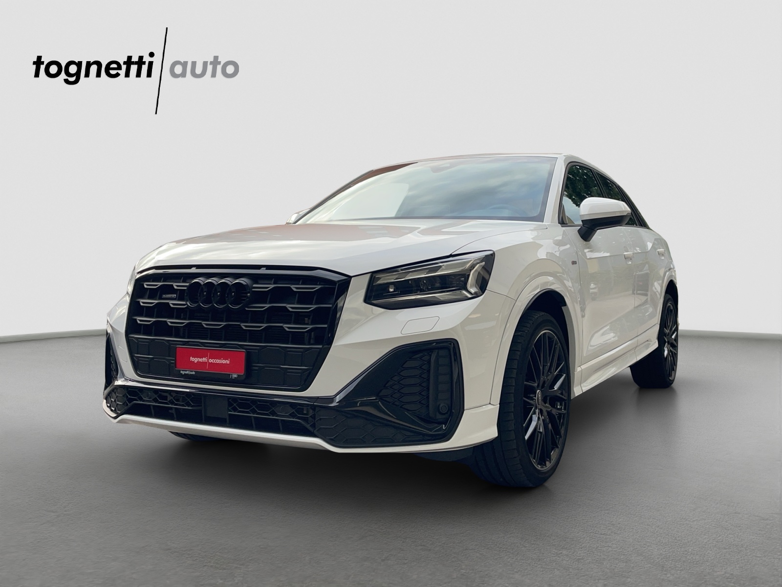 AUDI Q2 40 TFSI S line Attraction quattro S-tronic-image-0