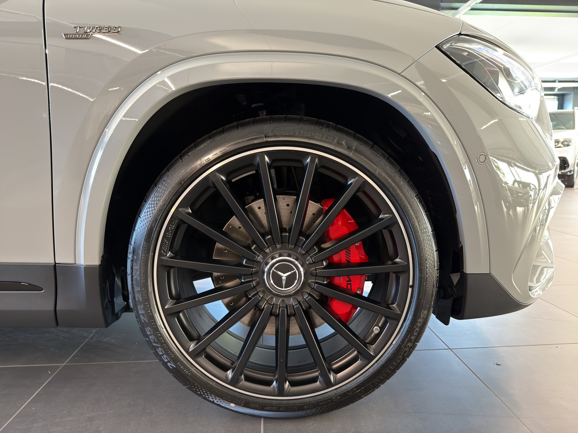 MERCEDES-BENZ GLA AMG 35 4Matic 8G-DCT-image-7
