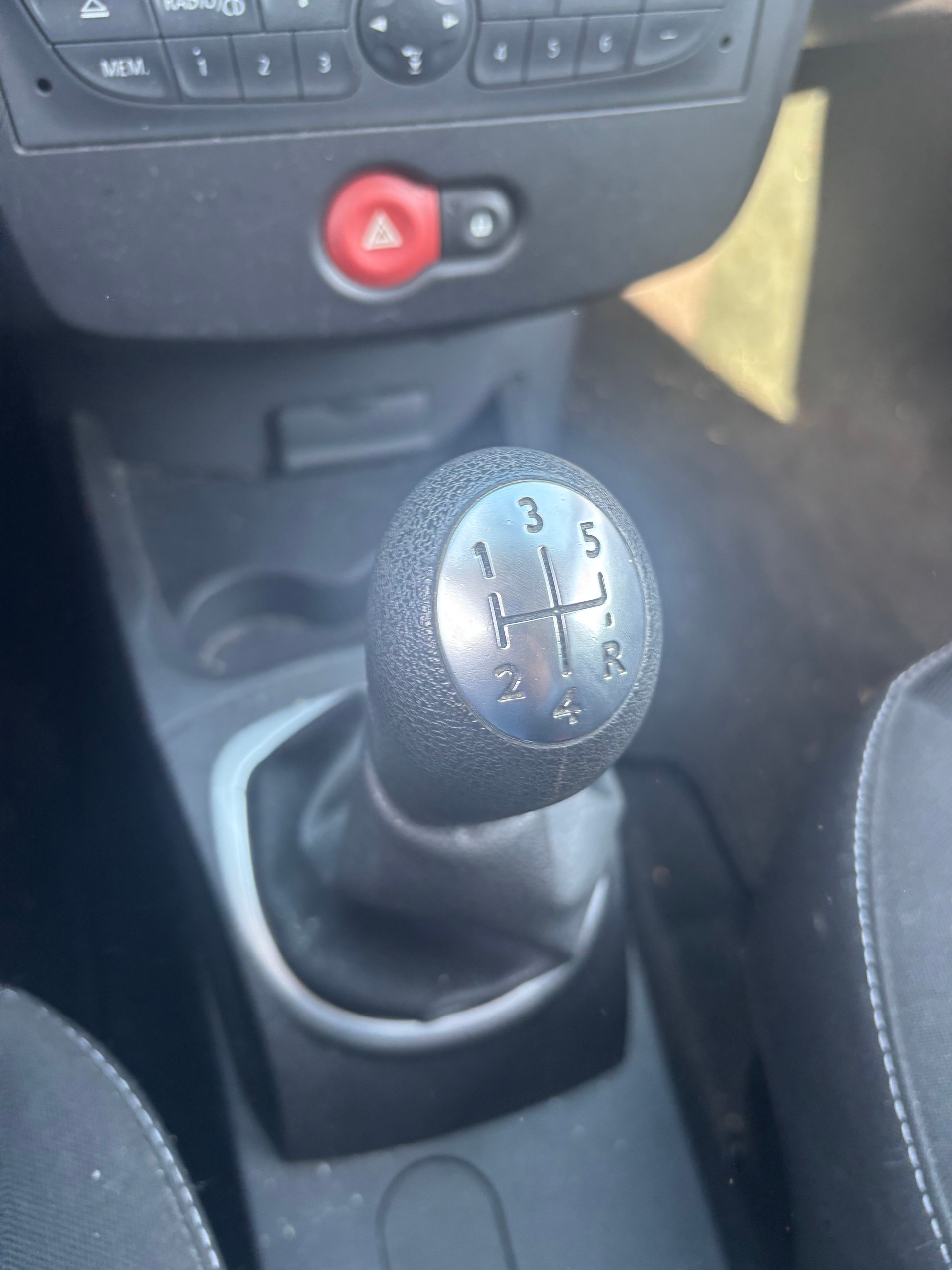 RENAULT Clio Grandtour 1.2 16V Turbo Night&Day-image-7