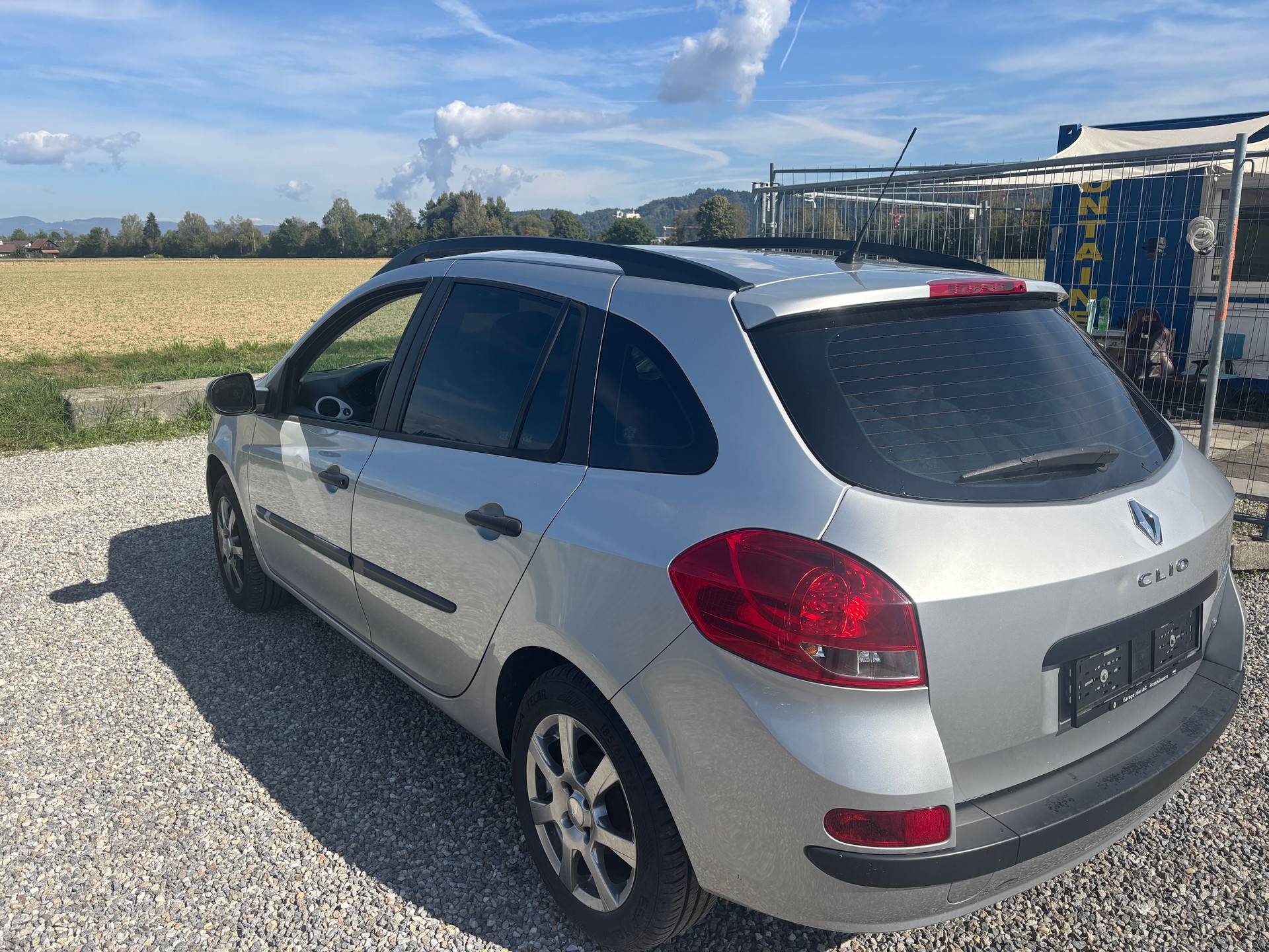 RENAULT Clio Grandtour 1.2 16V Turbo Night&Day-image-4