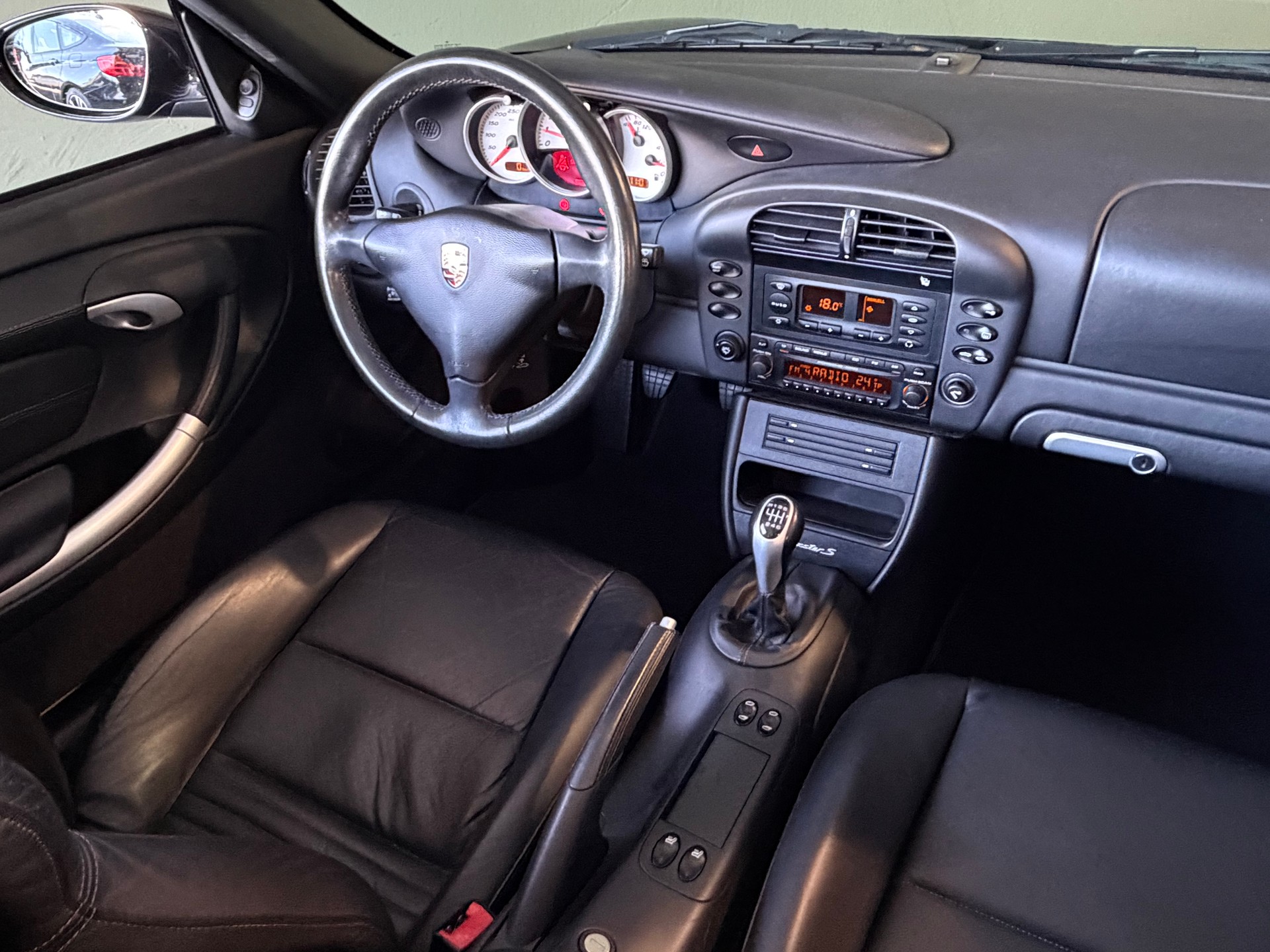 PORSCHE Boxster S 3.2 ***CH-Fahrzeug***Topzustand***Ab MFK***-image-16